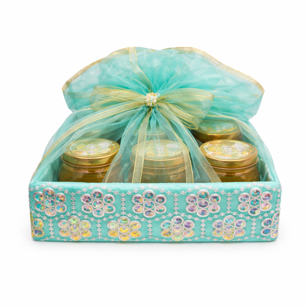 Classic Holi Hamper- 